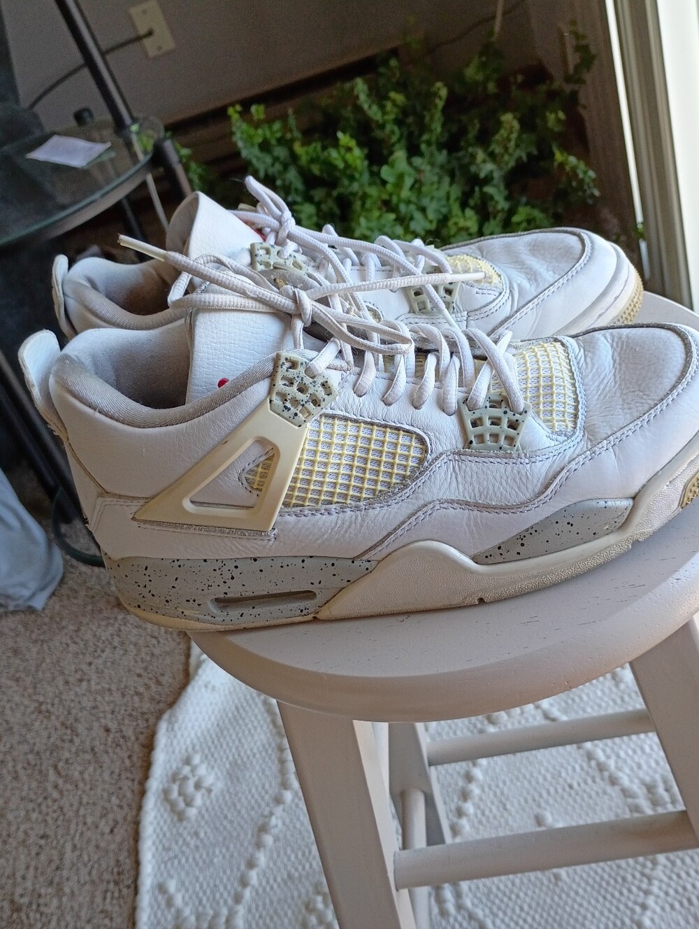 Jordan Men’s White and Light Tan Retro Athletic Shoes